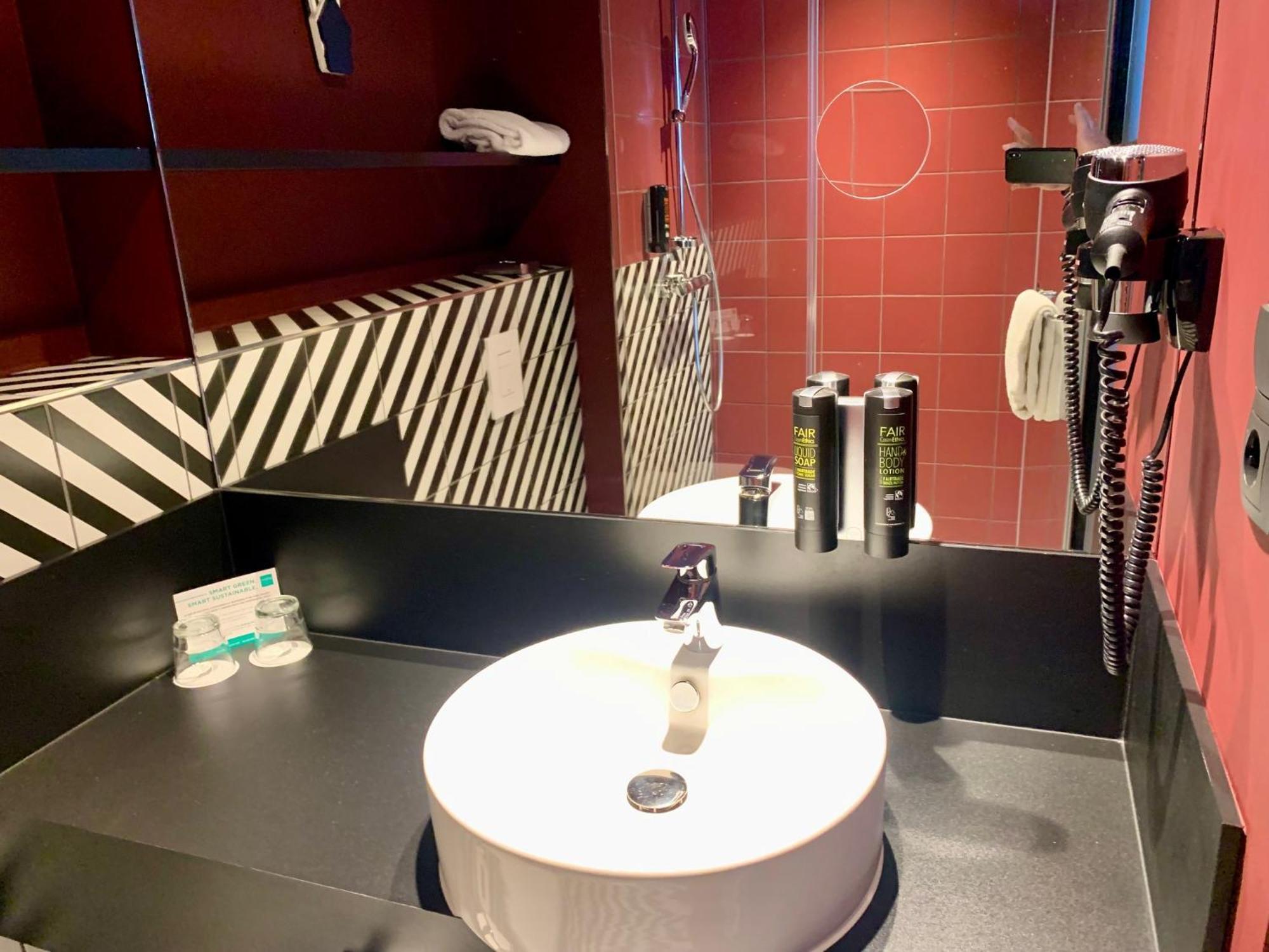 Legere Express Leipzig Hotel Ngoại thất bức ảnh